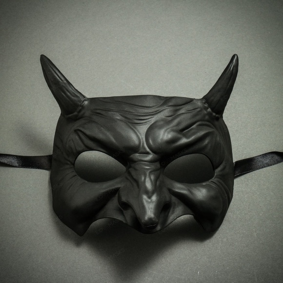 Goblin Devil Eye Mask - Black - Picture 1 of 3